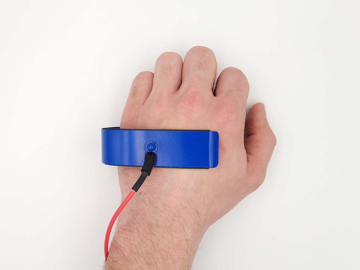 srz-clips-4-jpg-srz-clips-03 srz-clips-4.jpg